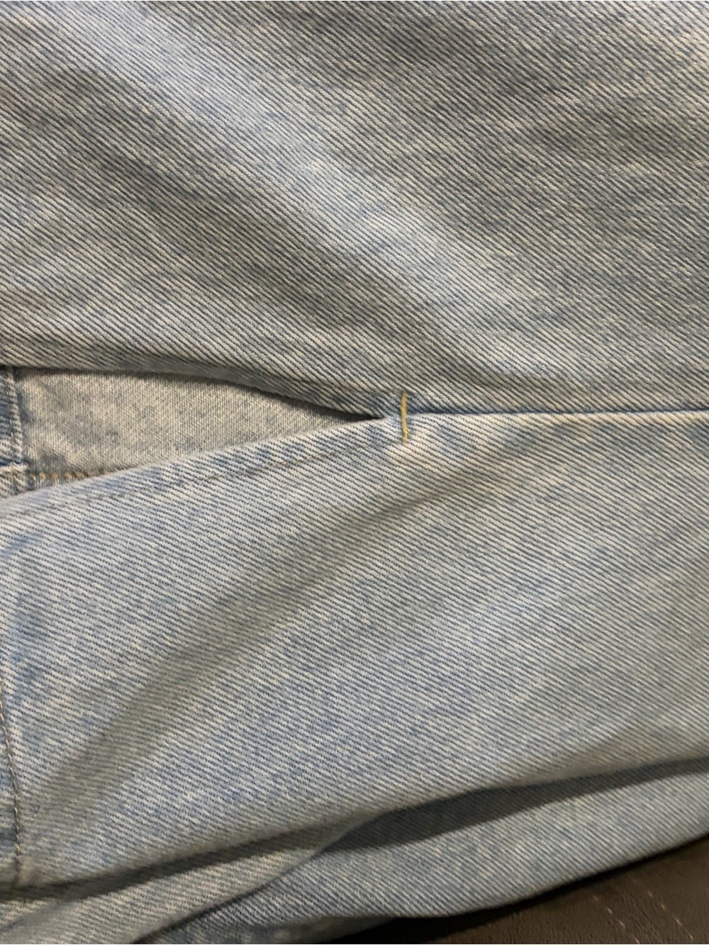 bill blass 80s 90s vintage Light Wash Wide-Leg Jeans with Side Slits - Picture 3 of 6